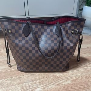 Louis Vuitton Damier Neverfull MM Tote.